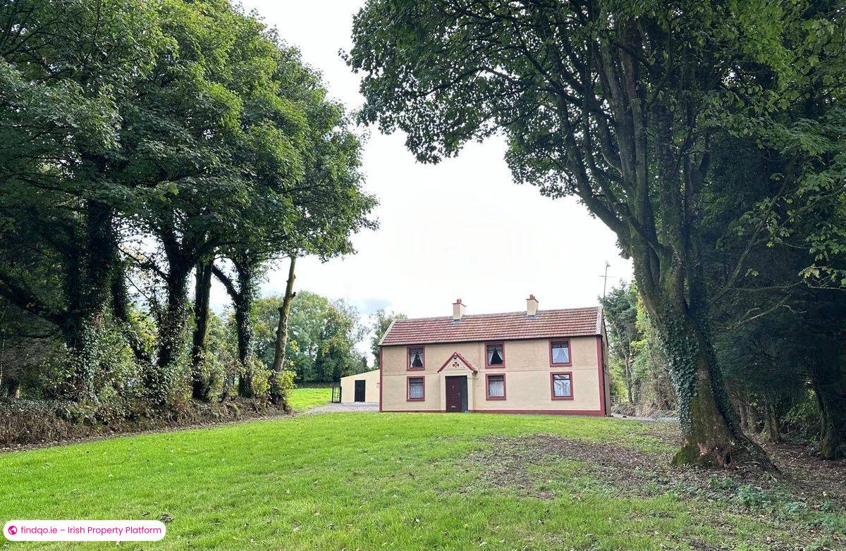3 Bedroom Detached House in Lavey Cavan