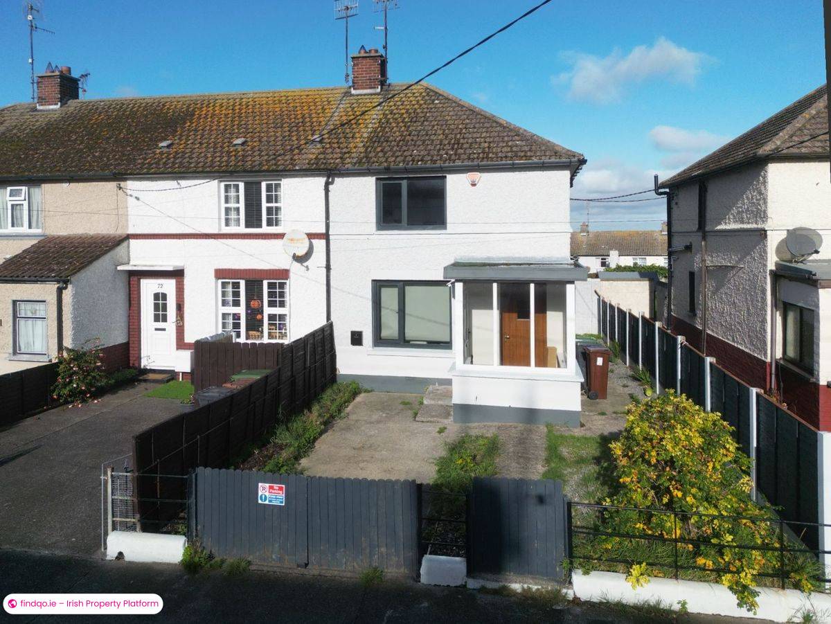End of terrace house for Sale in Howth, Dublin (County)