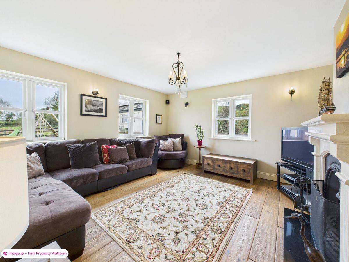 Detached house for Sale in Butlerstown, Waterford