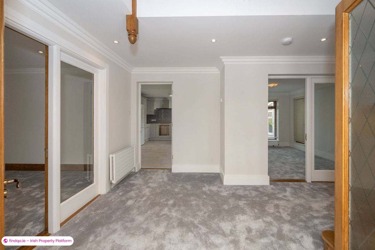 Detached house for Sale in Model Farm Road, Cork