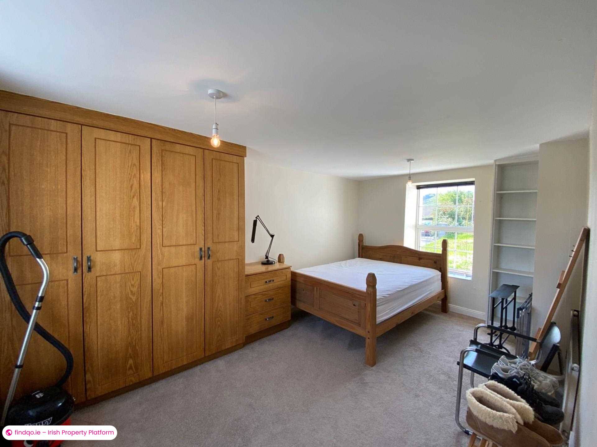 Detached house for Sale in Oughterard, Galway