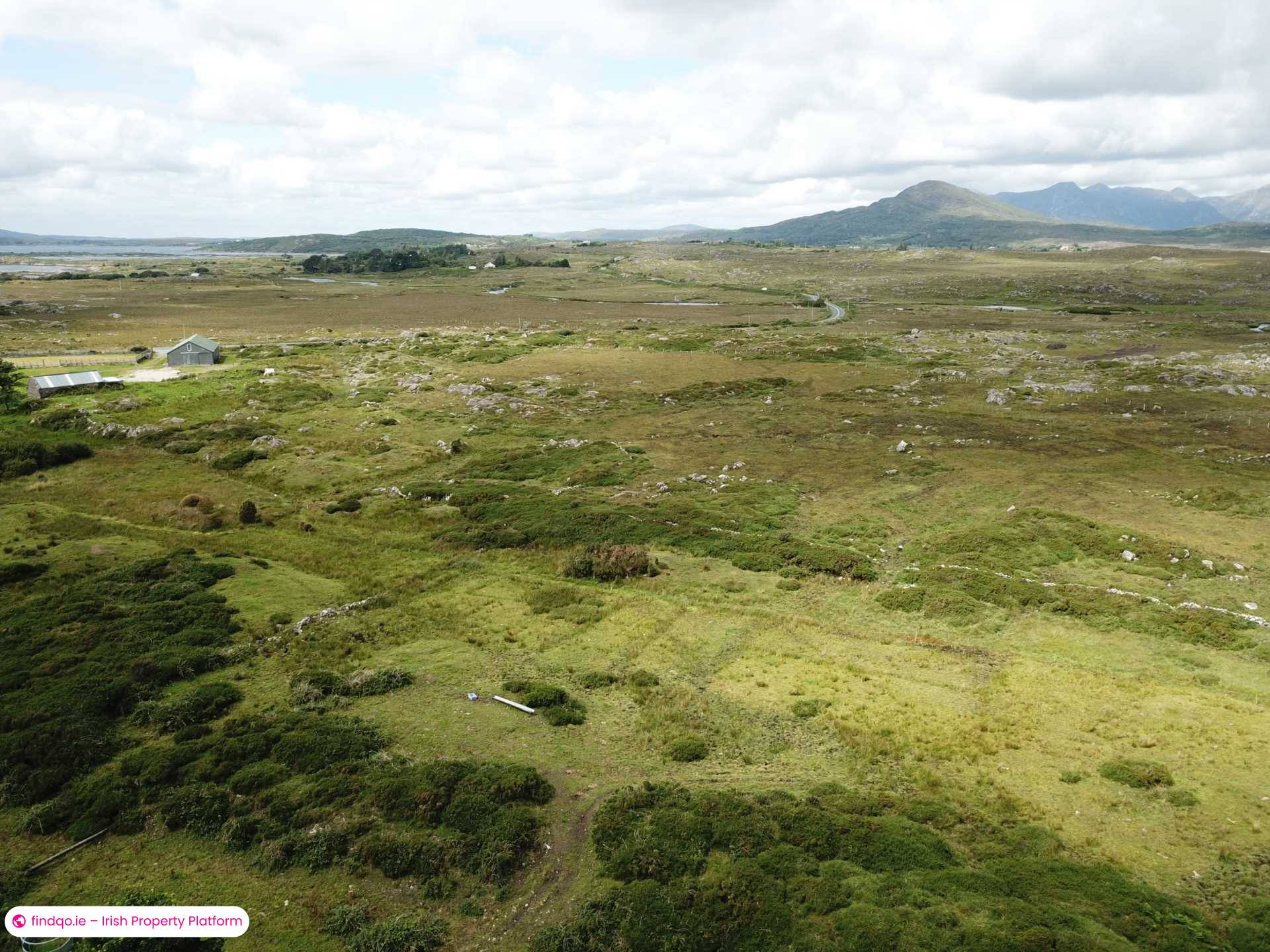 Semi-detached house for Sale in Oranmore, Galway