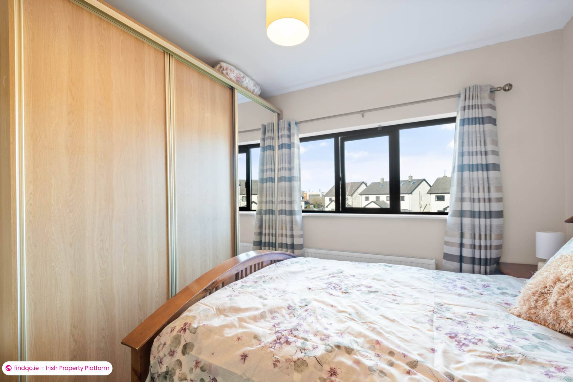 Semi-detached house for Sale in Oranmore, Galway
