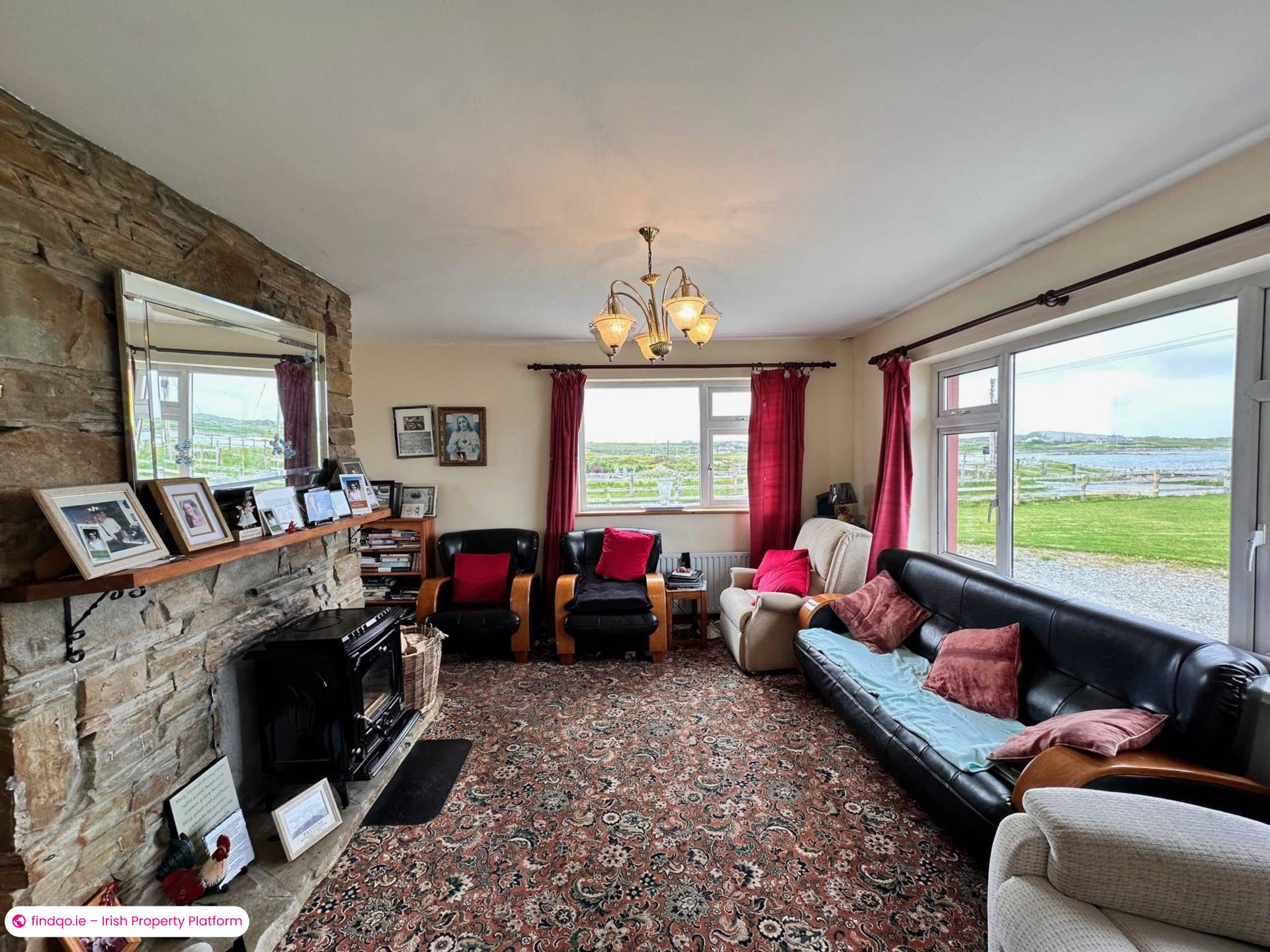 Detached house for Sale in Clifden, Galway