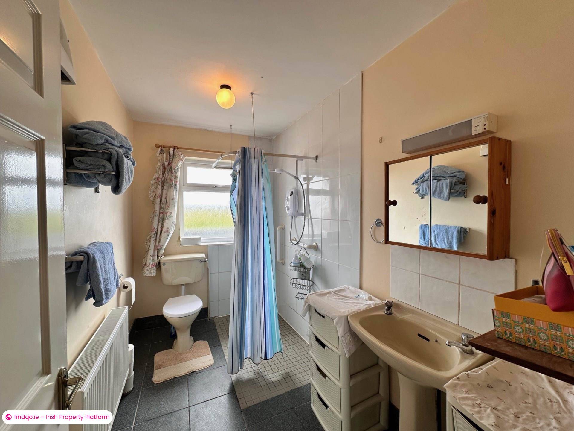 Detached house for Sale in Clifden, Galway