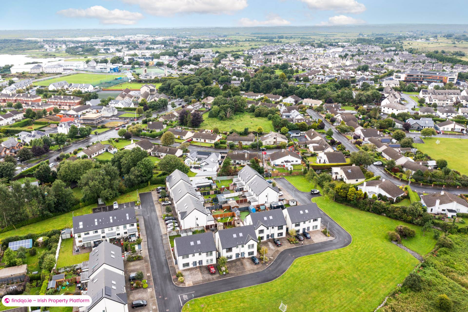 Semi-detached house for Sale in Oranmore, Galway