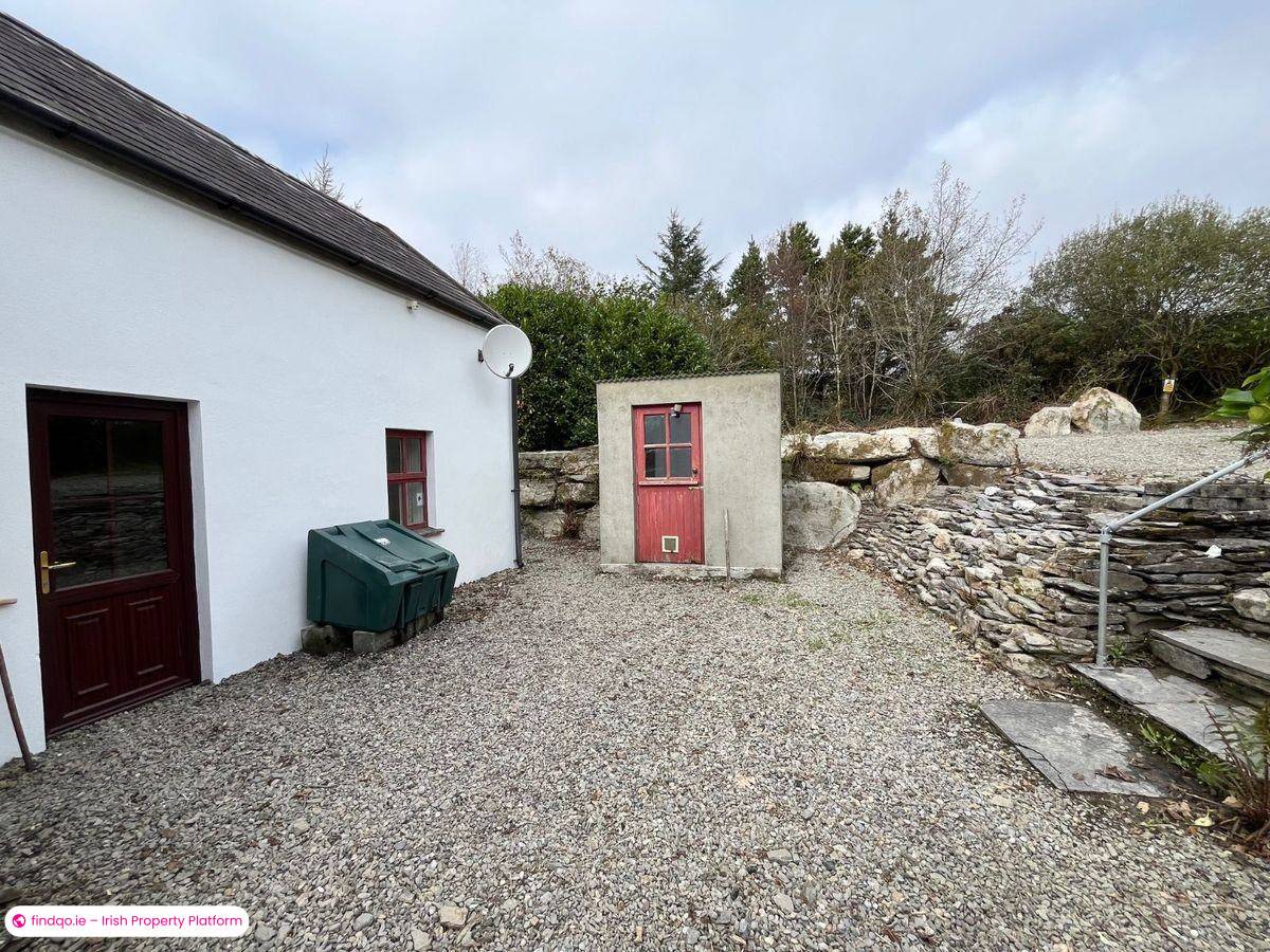 Detached house for Sale in Drimoleague, Cork
