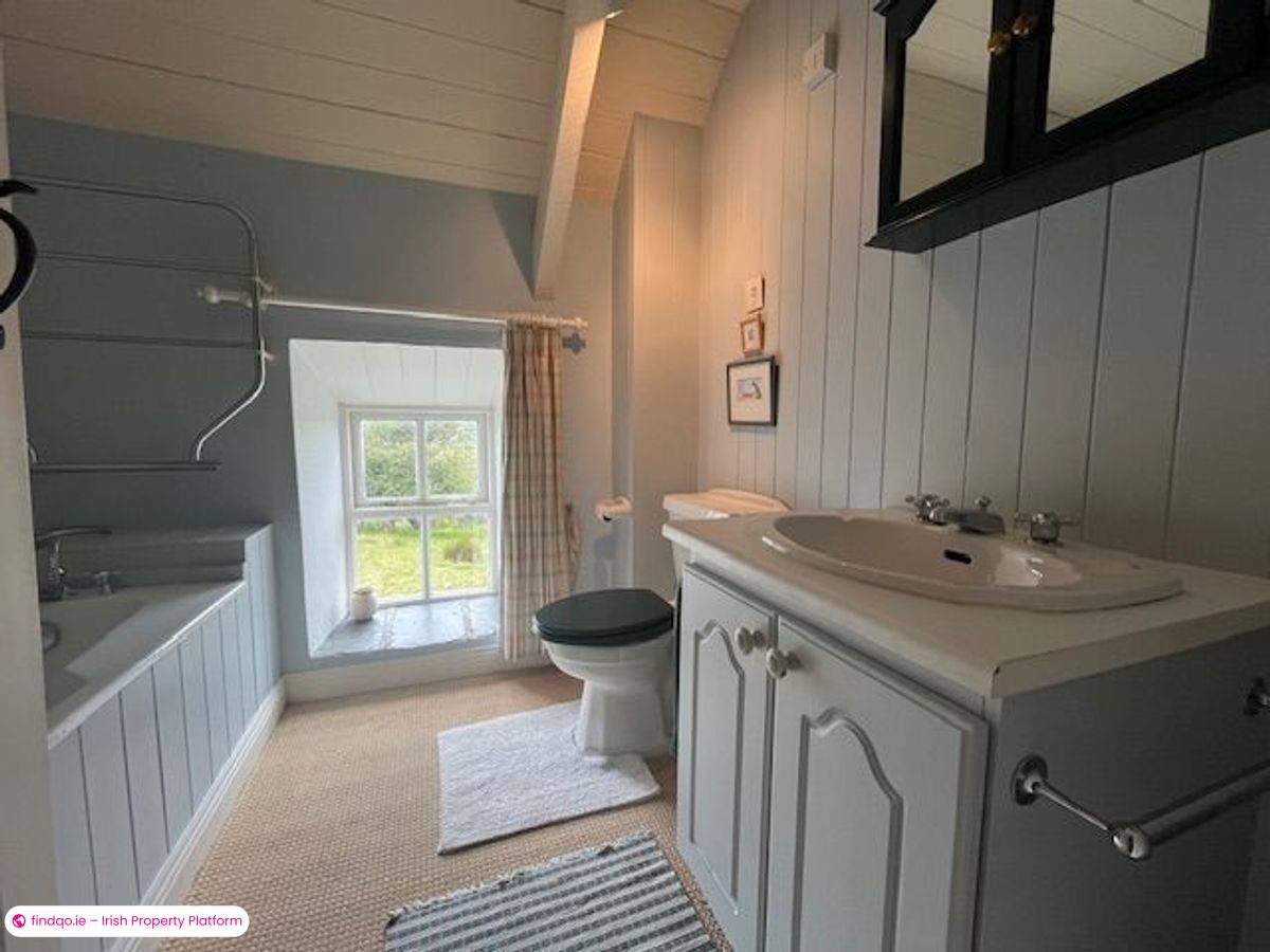 Detached house for Sale in Dunmanus, Cork
