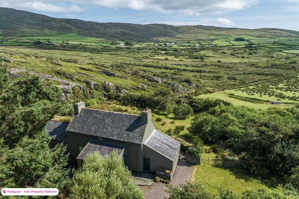 Detached house for Sale in Dunmanus, Cork