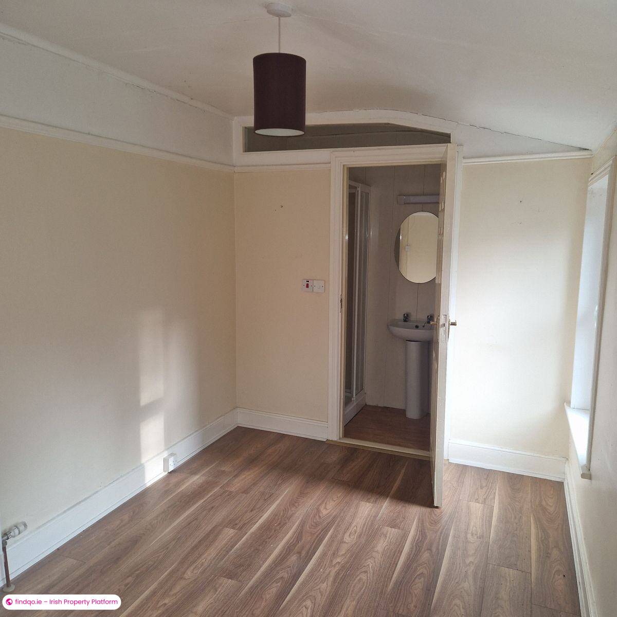 Terraced house for Sale in Bantry, Cork