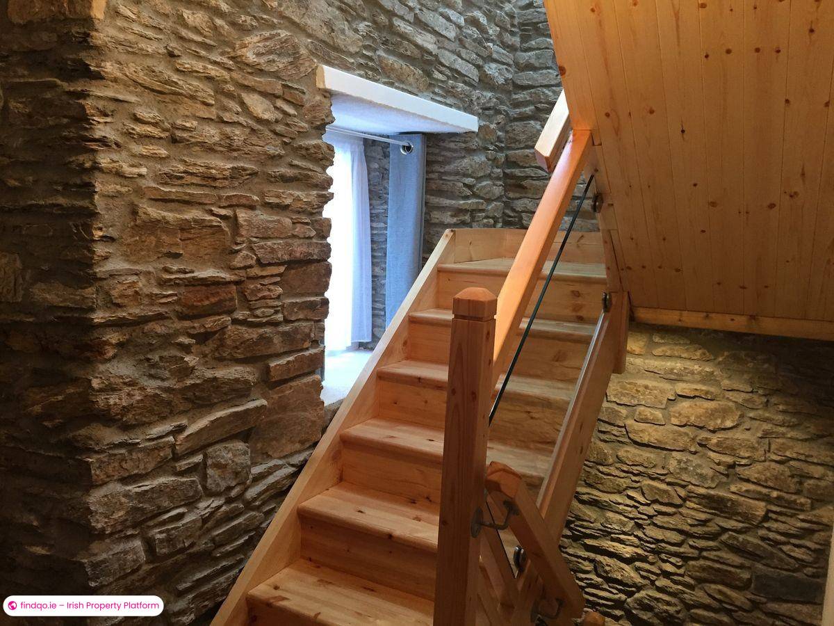 Semi-detached house for Sale in Bantry, Cork