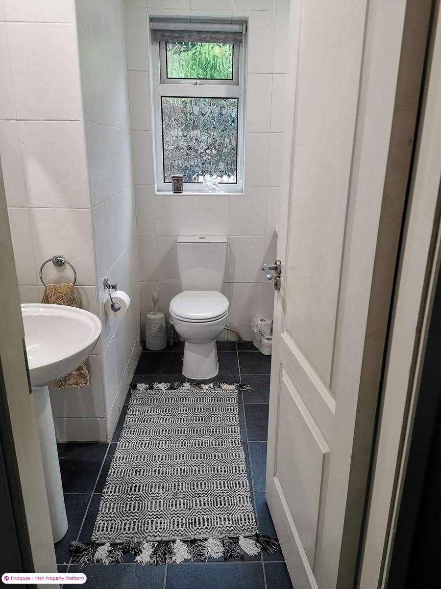 Detached house for Sale in Bantry, Cork