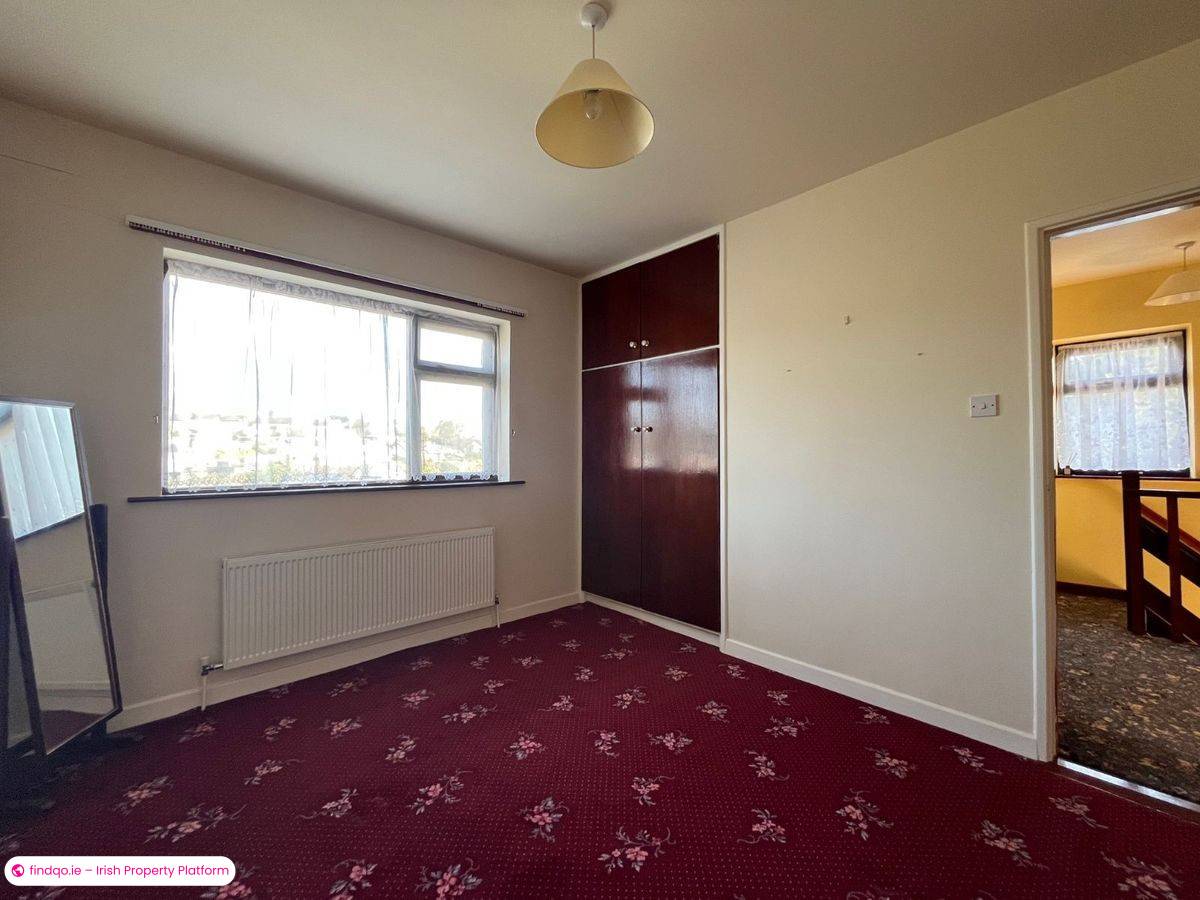 Semi-detached house for Sale in Bantry, Cork