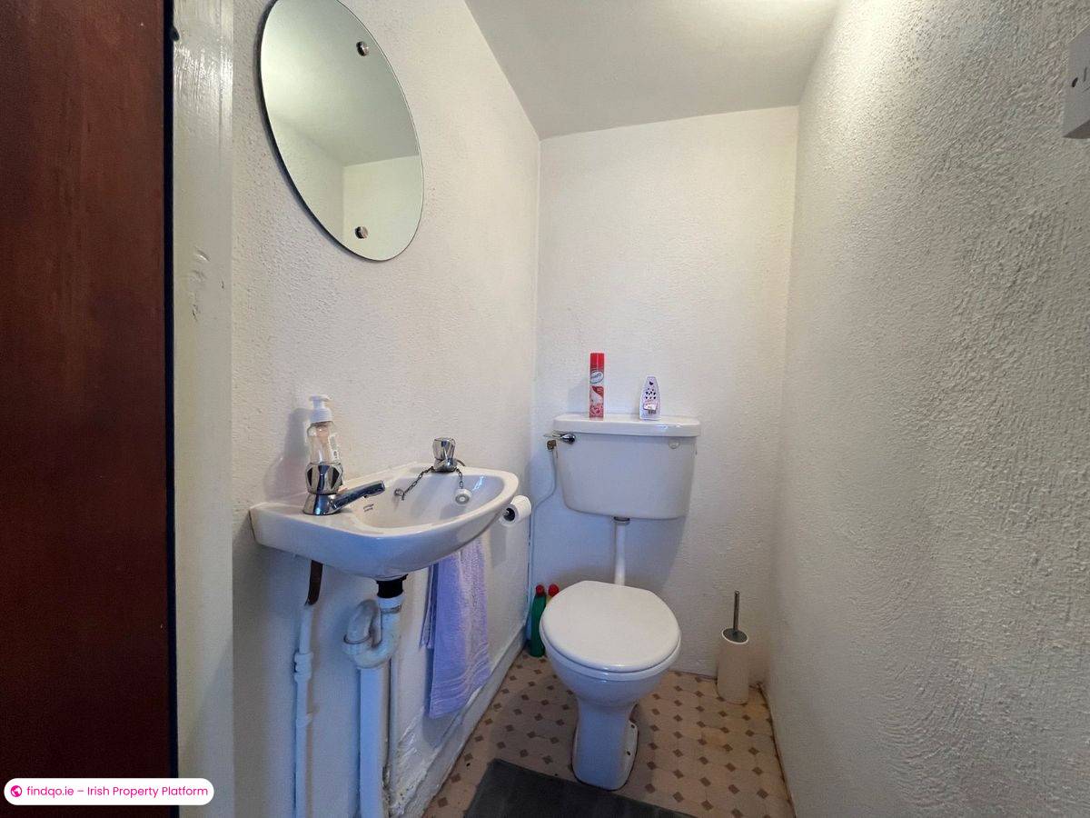 Semi-detached house for Sale in Bantry, Cork