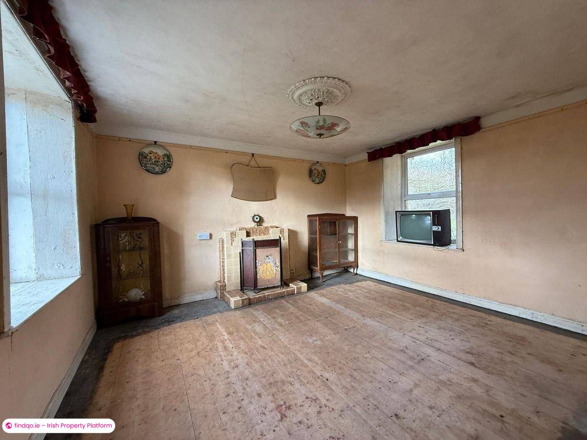 Detached house for Sale in Castlerea, Roscommon