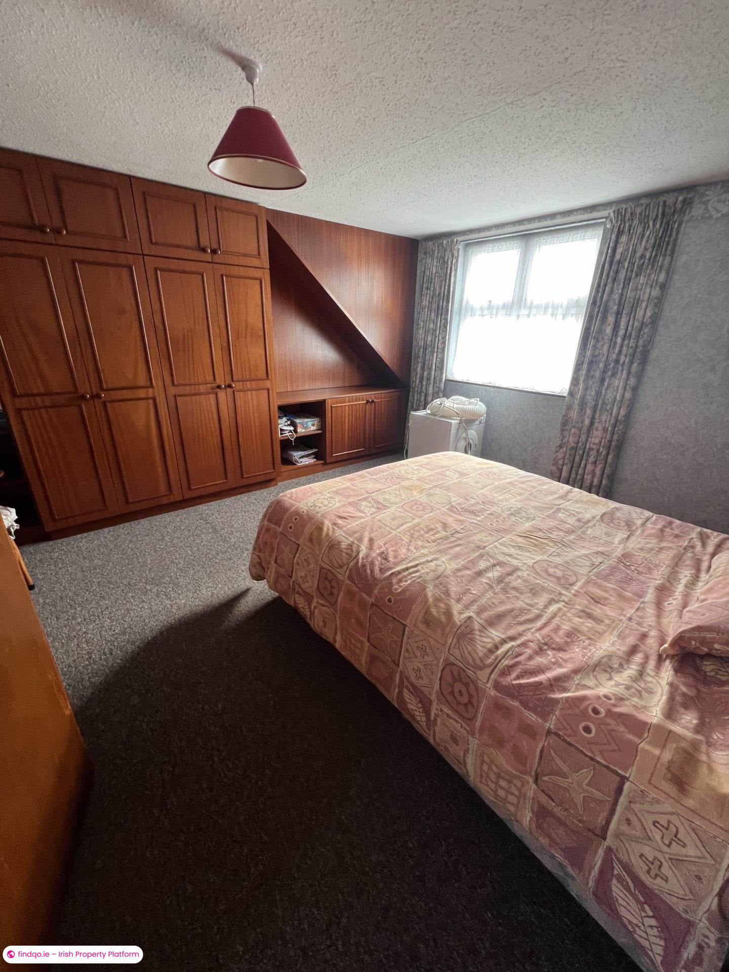 Terraced house for Sale in William Street, Askeaton