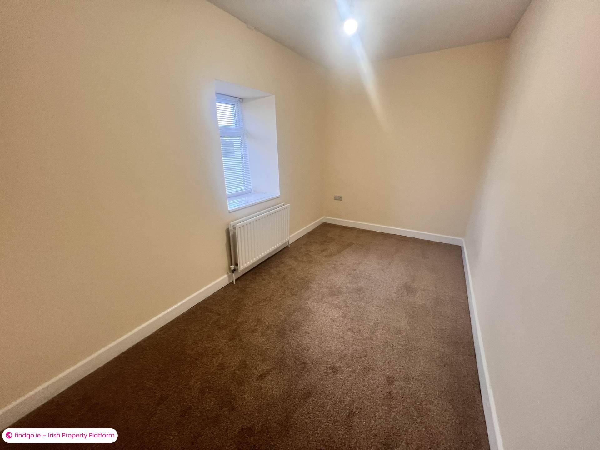 End of terrace house for Sale in Main Street, Shanagolden