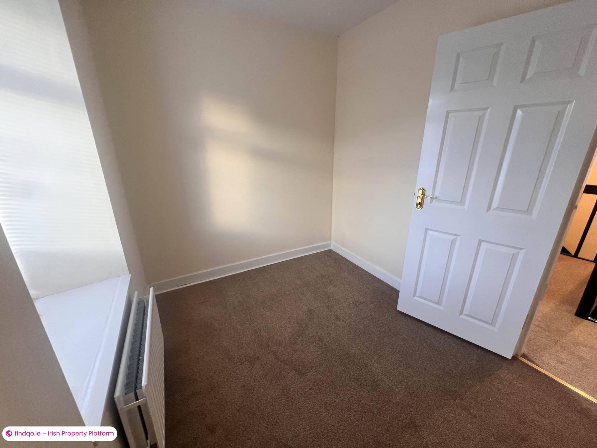 End of terrace house for Sale in Main Street, Shanagolden