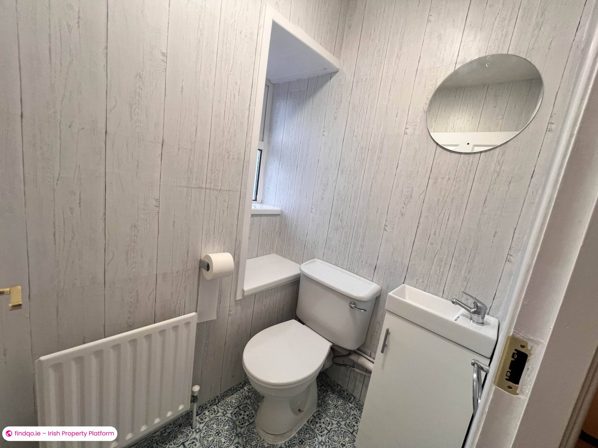 End of terrace house for Sale in Main Street, Shanagolden