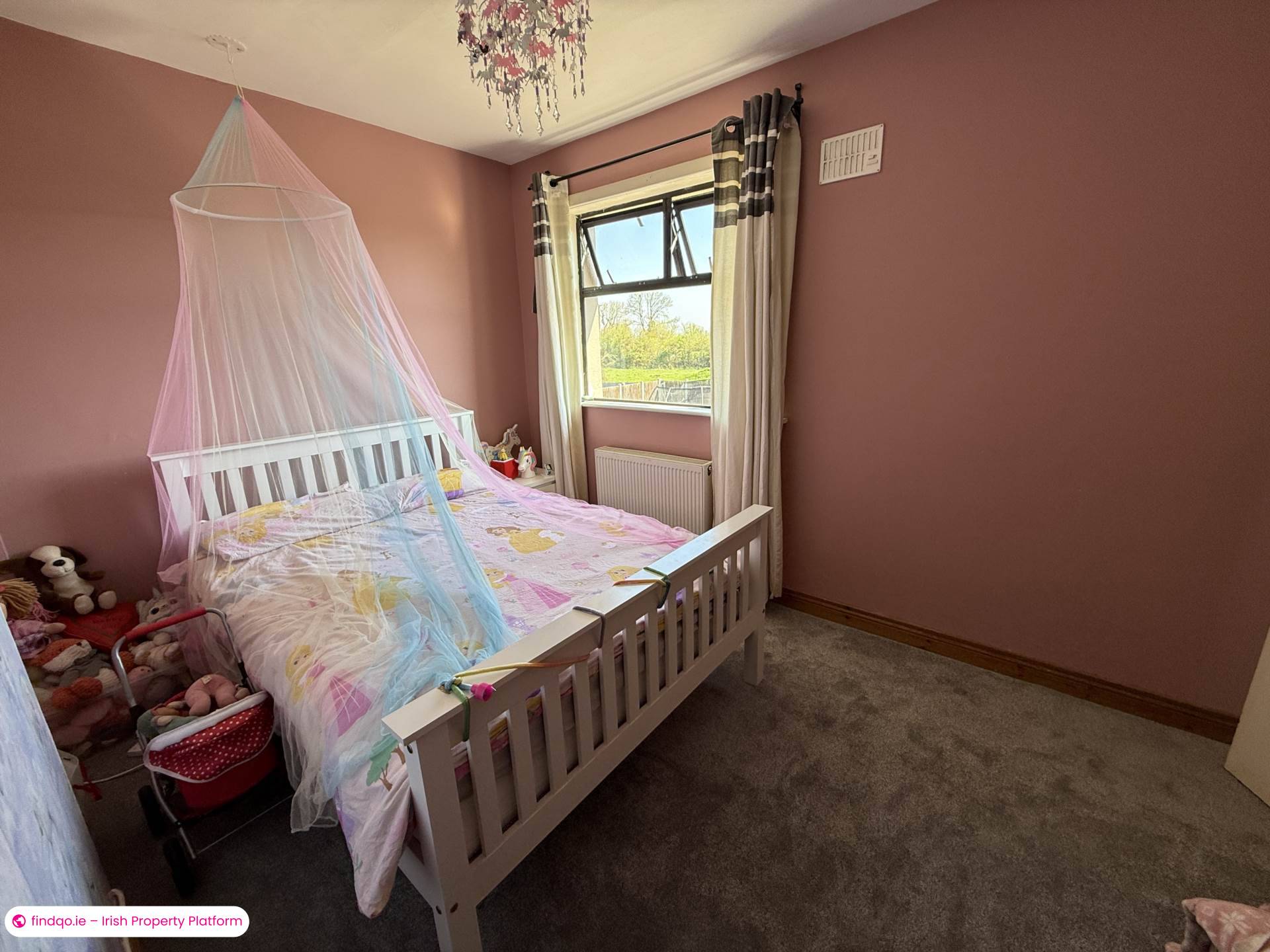 Semi-detached house for Sale in Dromcolliher, Limerick