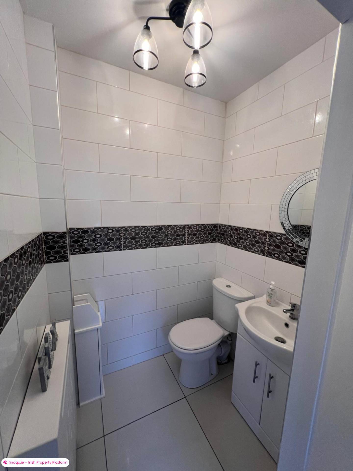Semi-detached house for Sale in Dromcolliher, Limerick