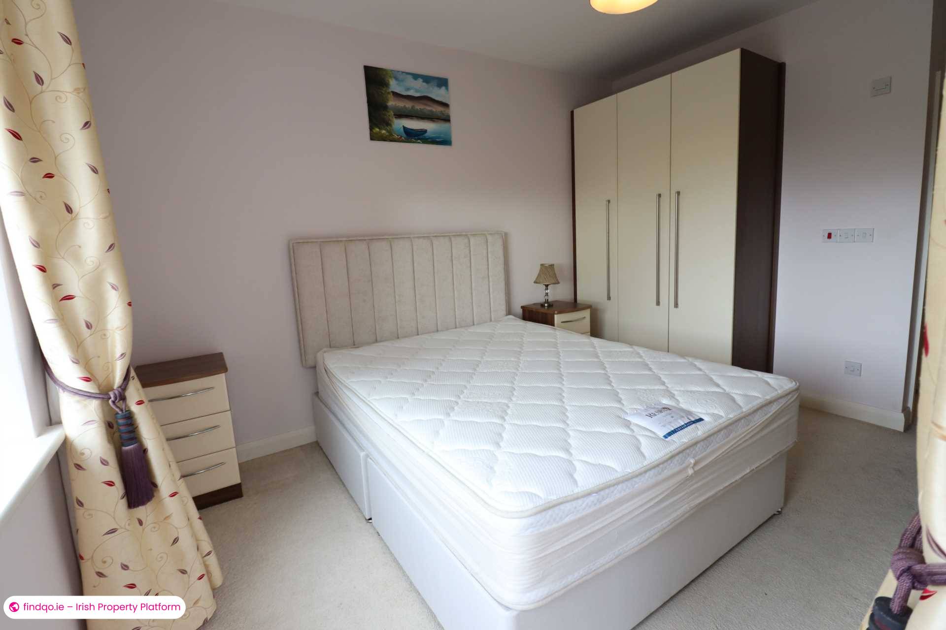 Apartment for Sale in Roscam, Galway