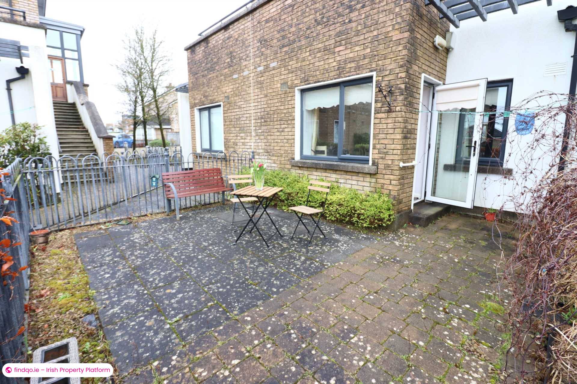 Apartment for Sale in Roscam, Galway