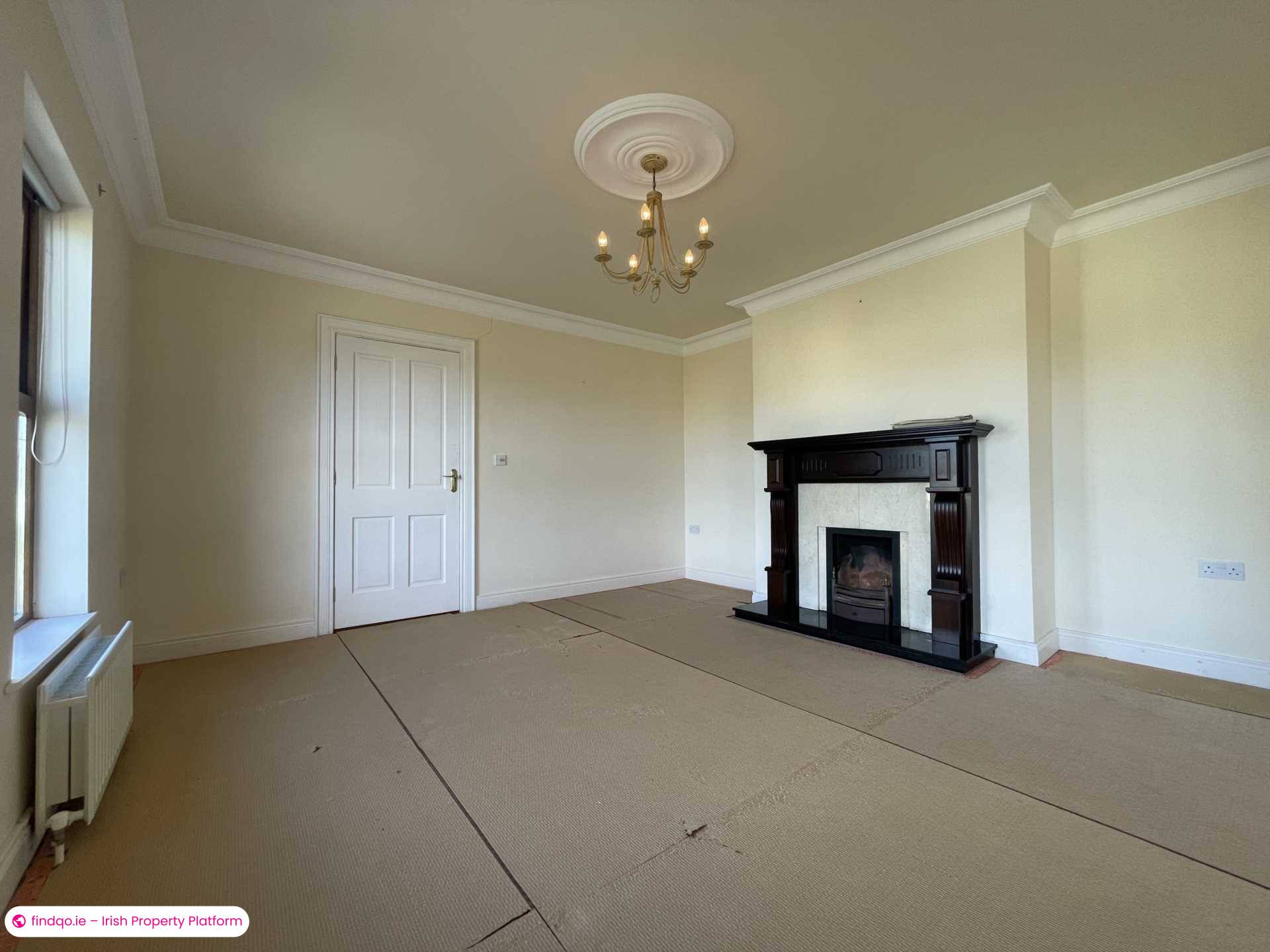 Detached house for Sale in Burtonport, Donegal