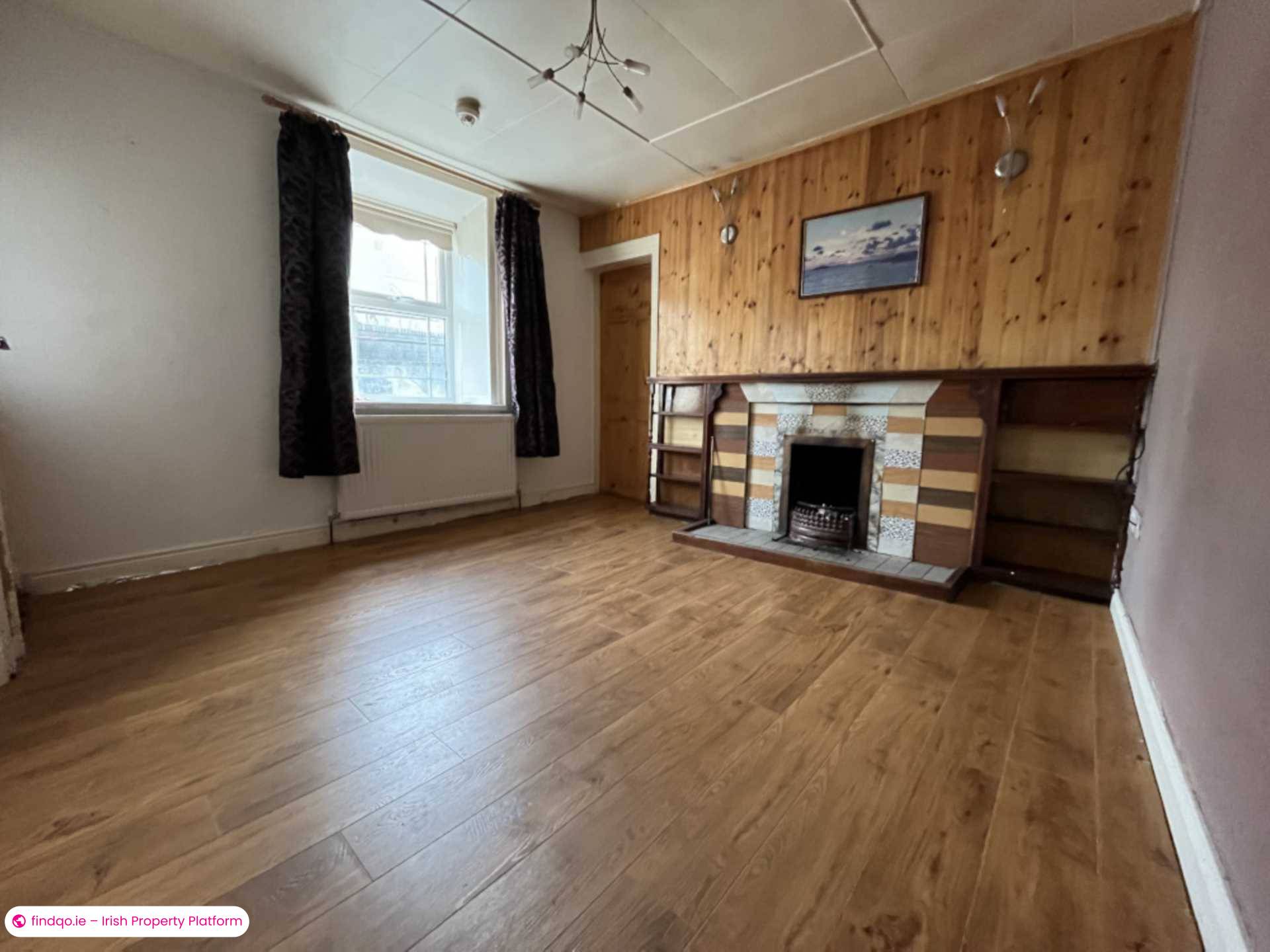 End of terrace house for Sale in Dungloe, Donegal