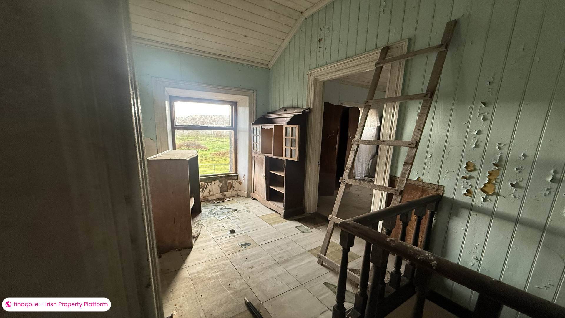 Detached house for Sale in Burtonport, Donegal