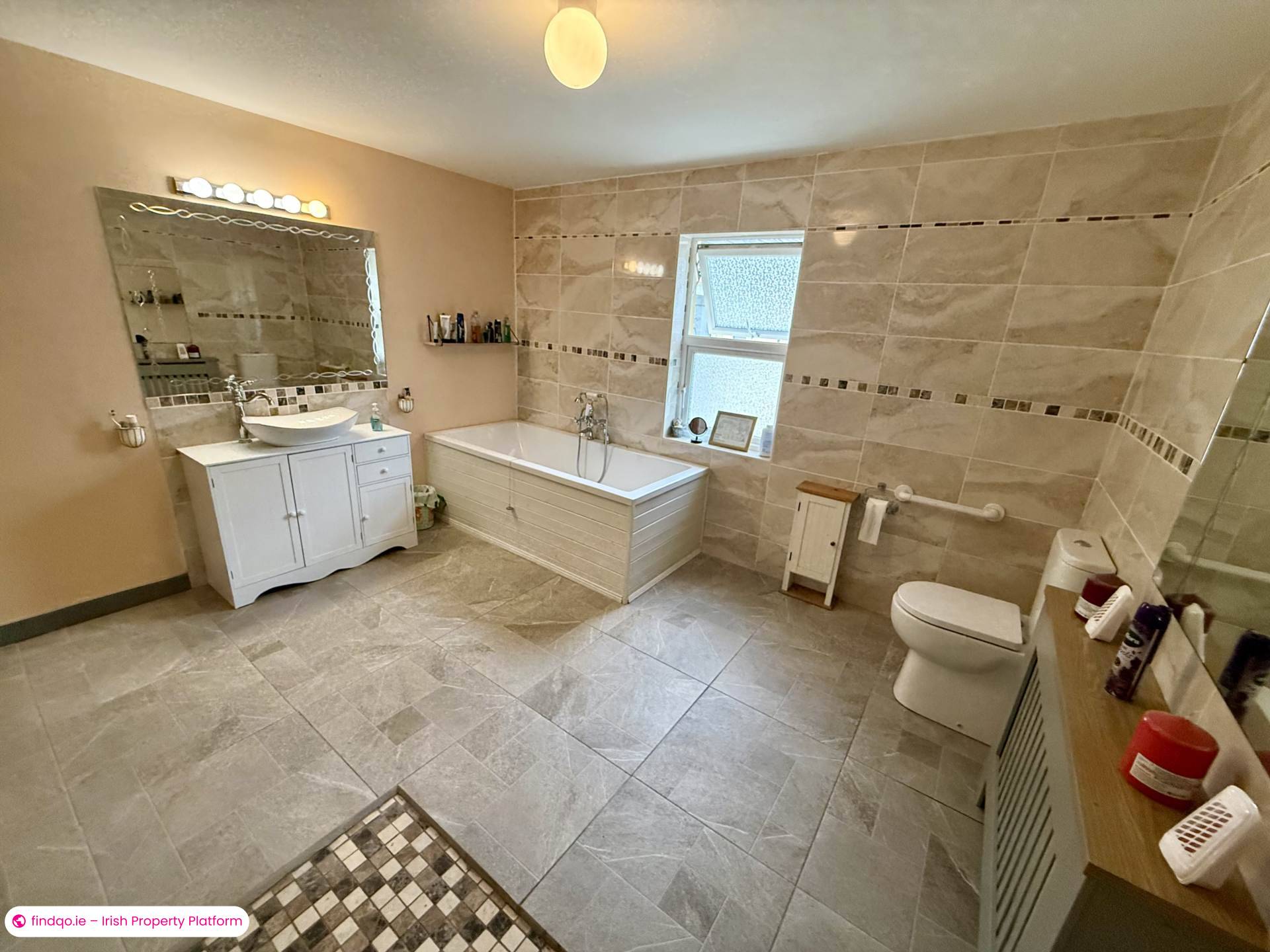 Detached house for Sale in Knock, Clare