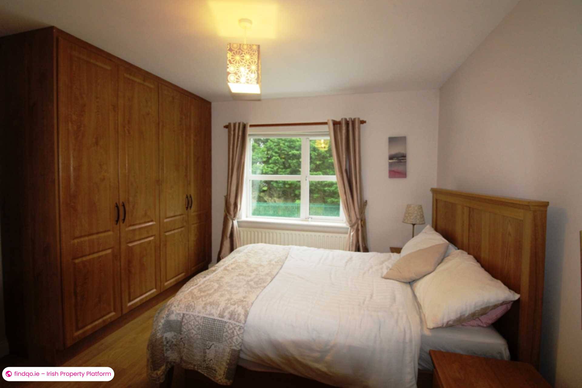 Detached house for Sale in Tuam, Galway