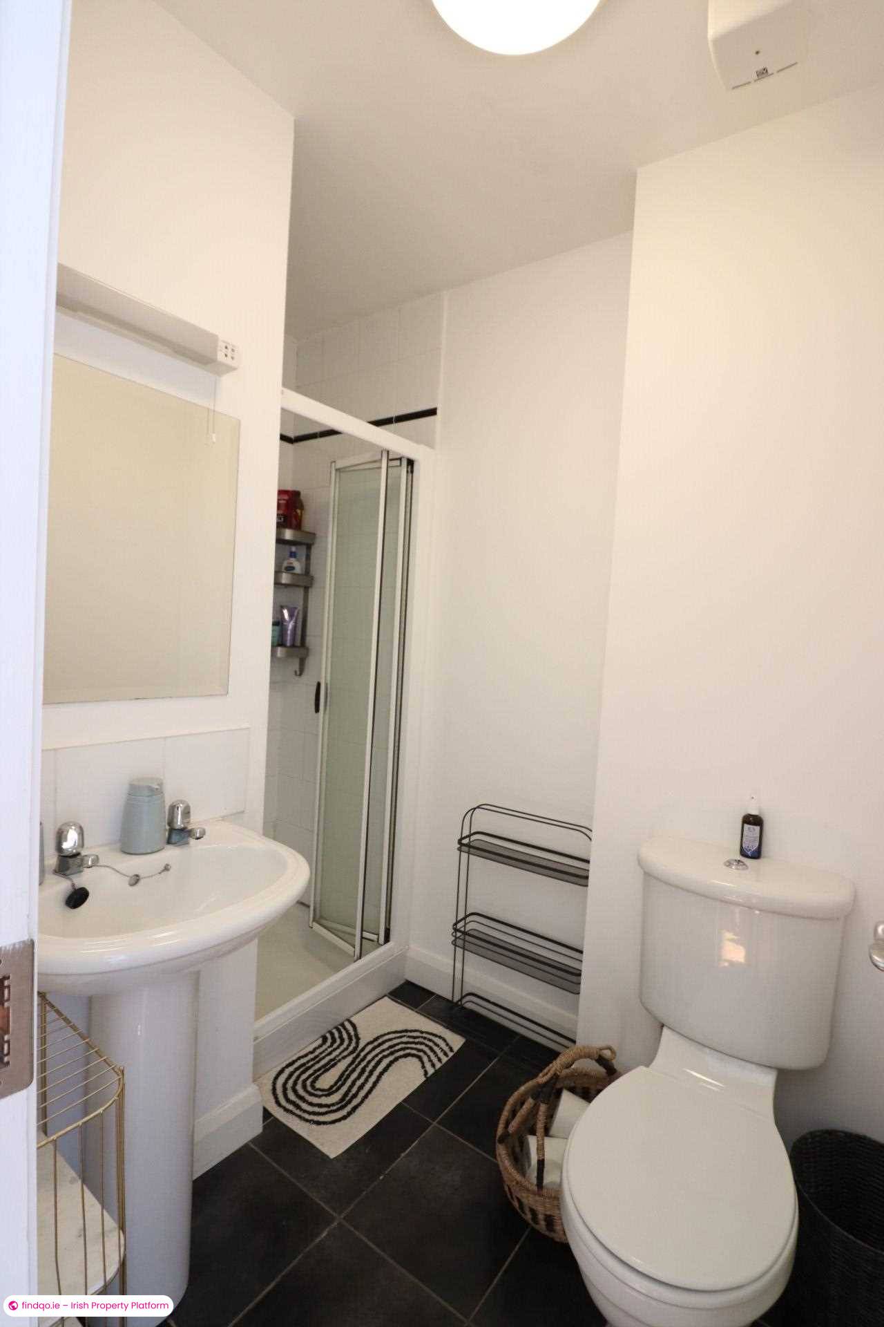 Terraced house for Sale in Roscam, Galway