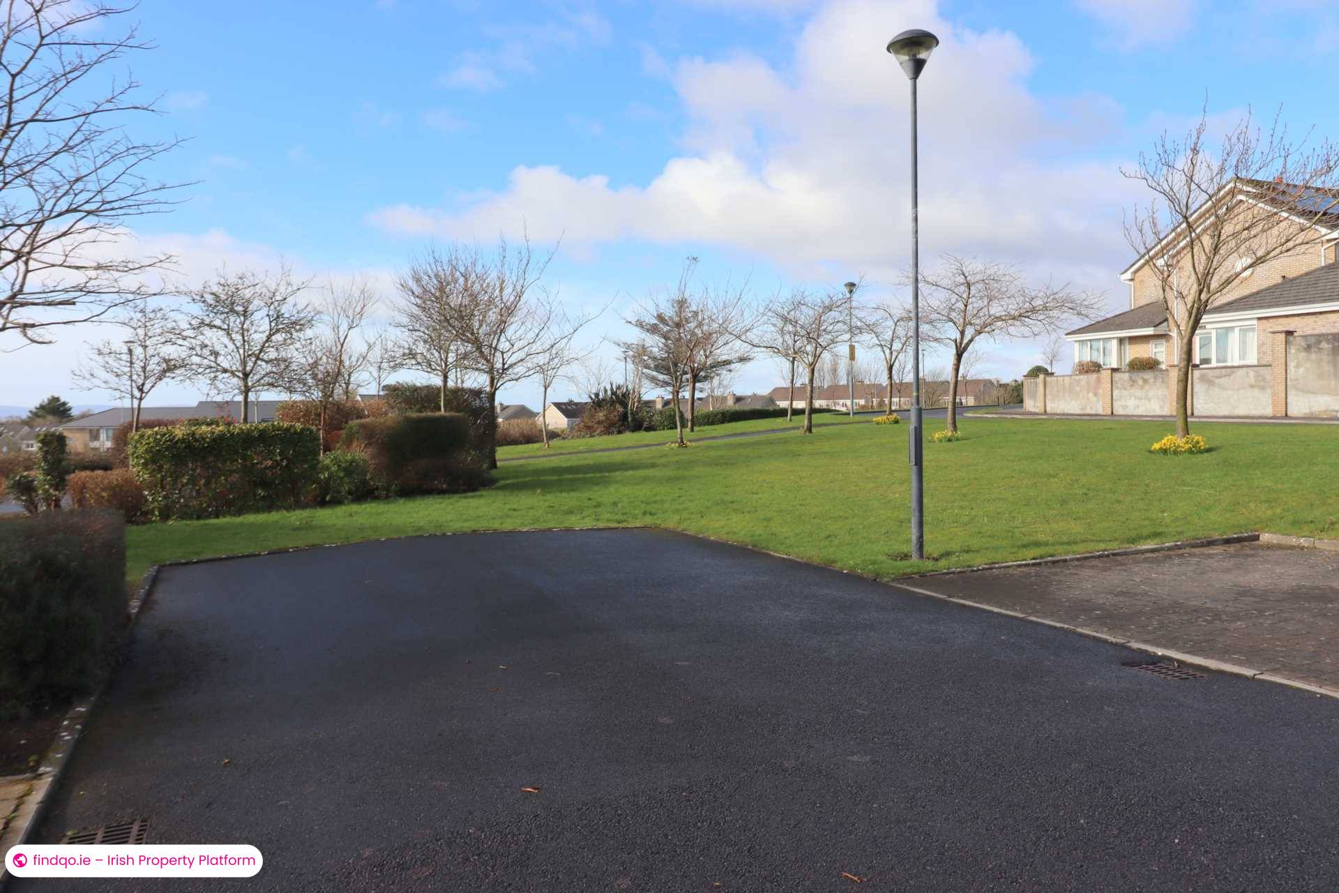 Terraced house for Sale in Roscam, Galway