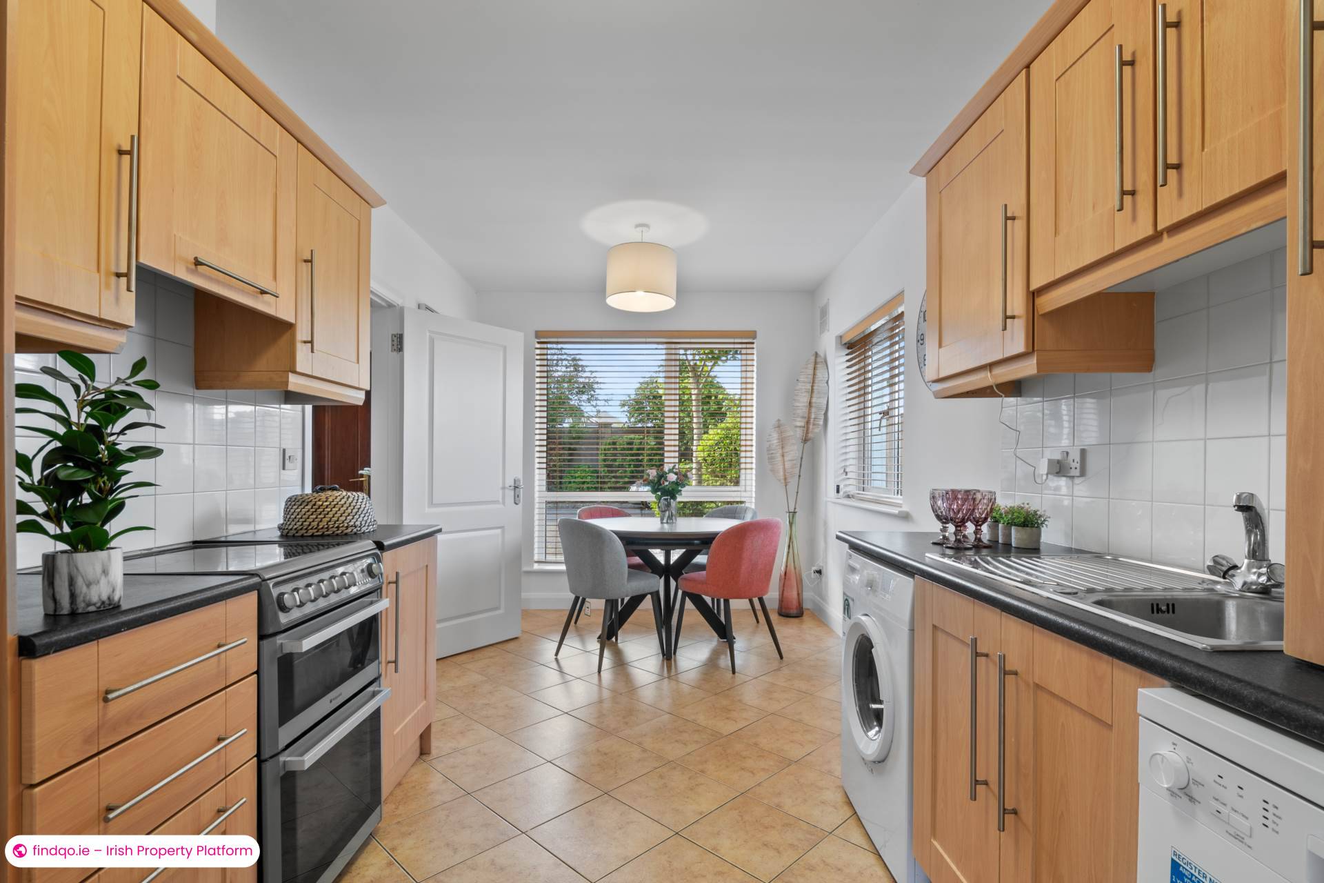 Semi-detached house for Sale in Roscam, Galway