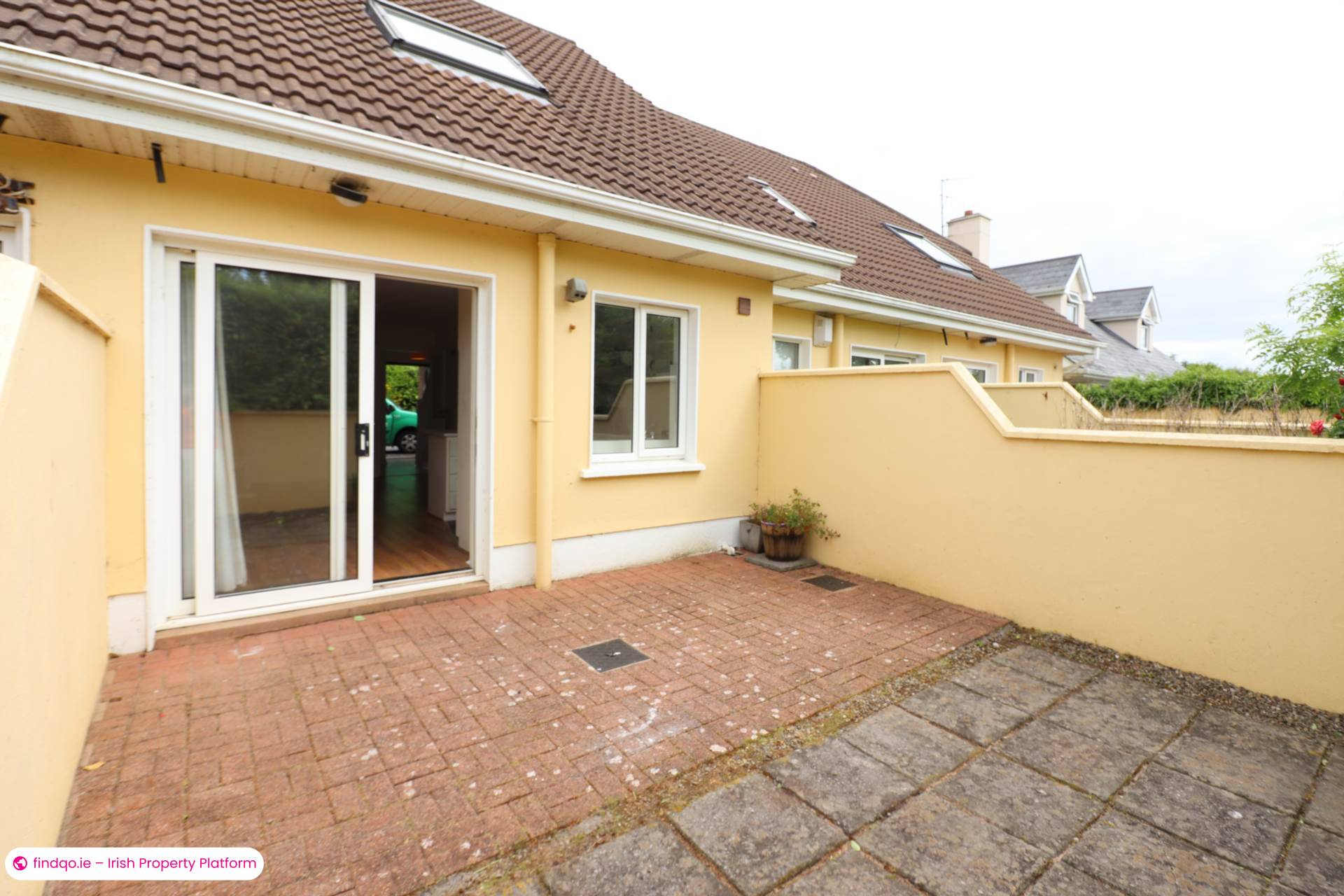 Terraced house for Sale in Salthill, Galway