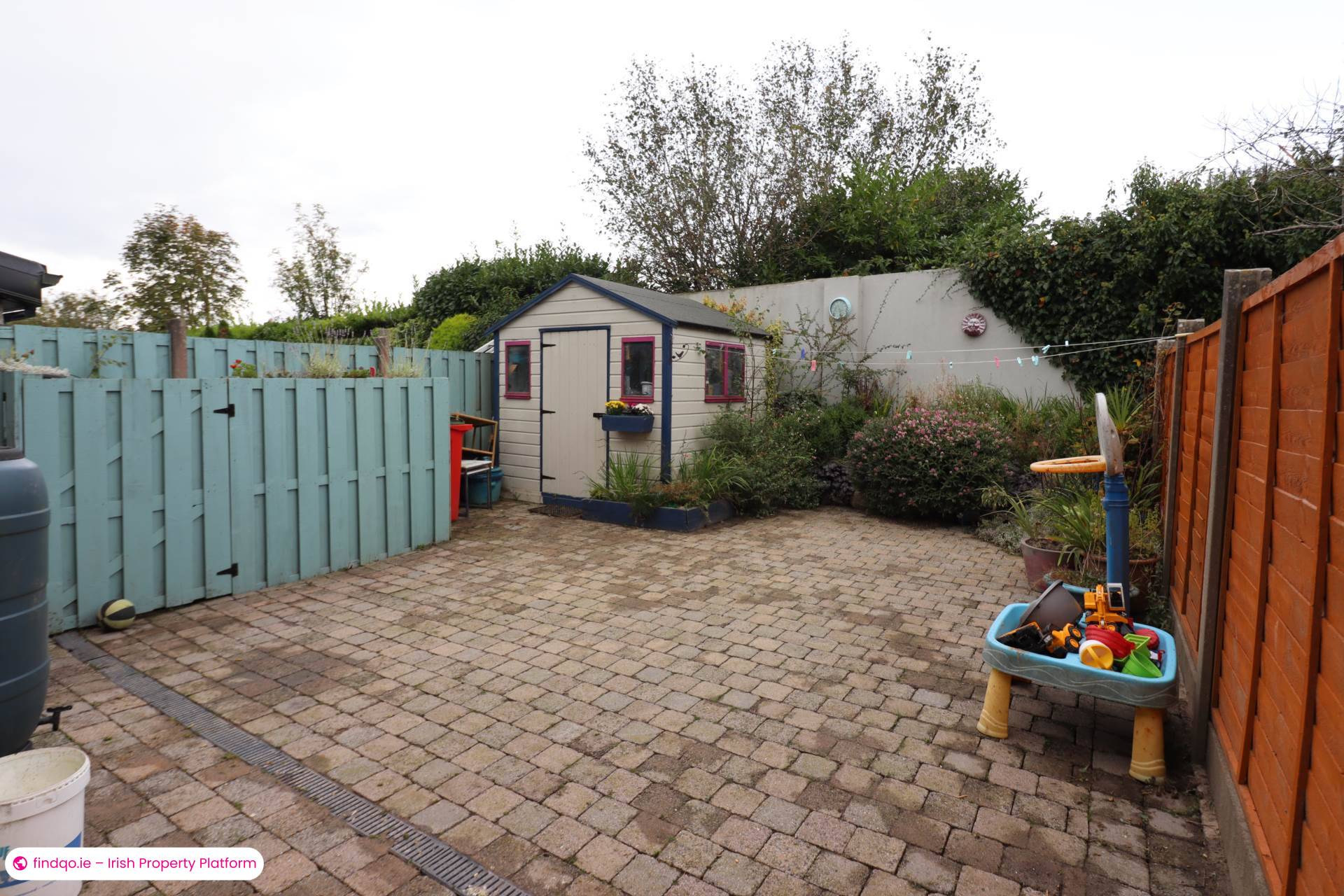 Semi-detached house for Sale in Knocknacarra, Galway