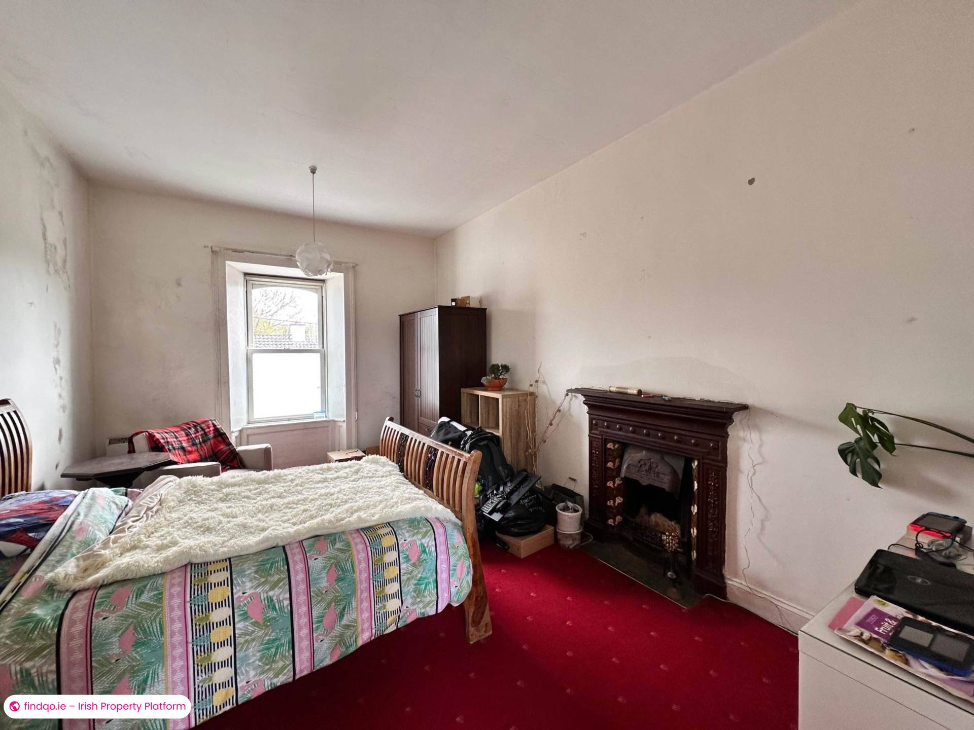 Detached house for Sale in Oughterard, Galway, H91 E9XW