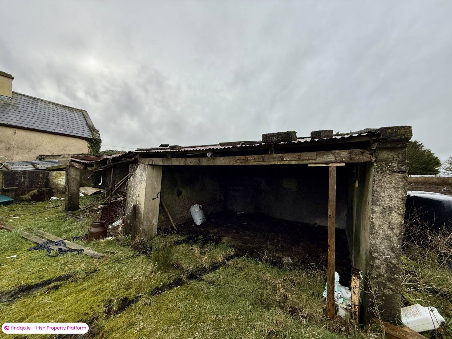 Detached house for Sale in Abbeyknockmoy, Galway