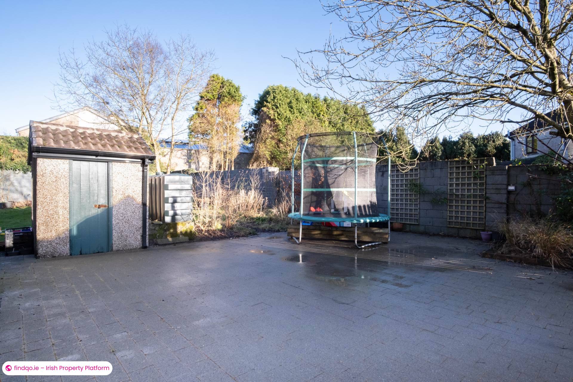 Semi-detached house for Sale in Knocknacarra, Galway