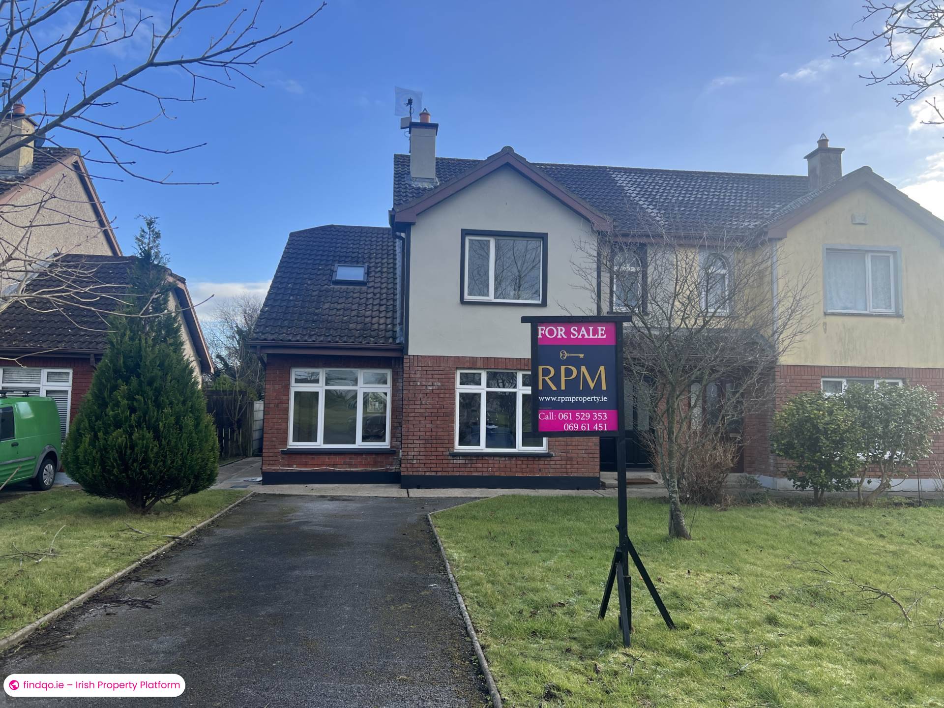Semi-detached house for Sale in Westbury, Clare