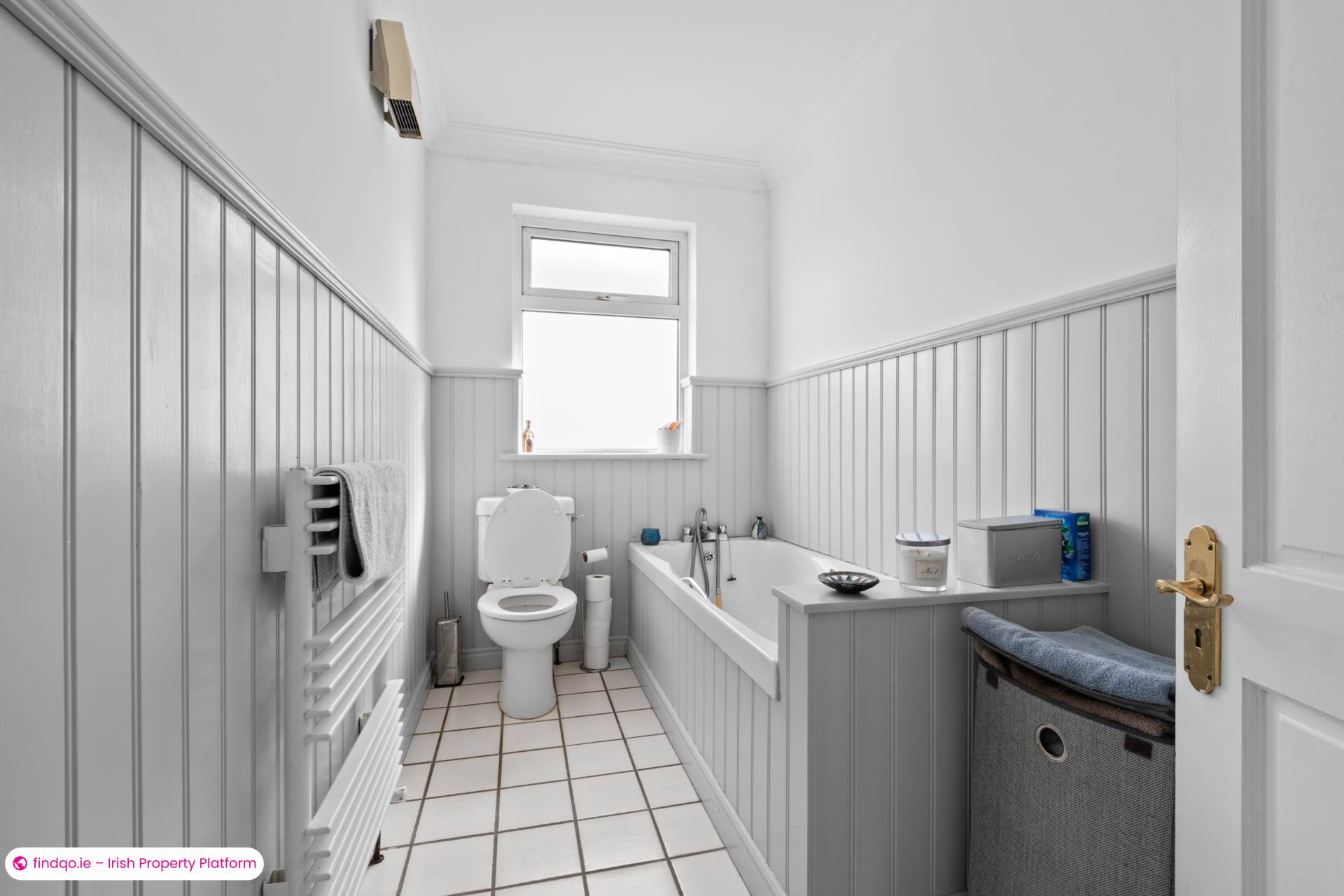 Detached house for Sale in Oughterard, Galway