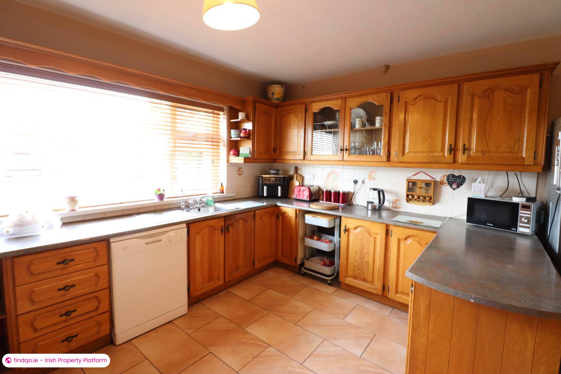 Detached house for Sale in Oranmore, Galway, H91 E198