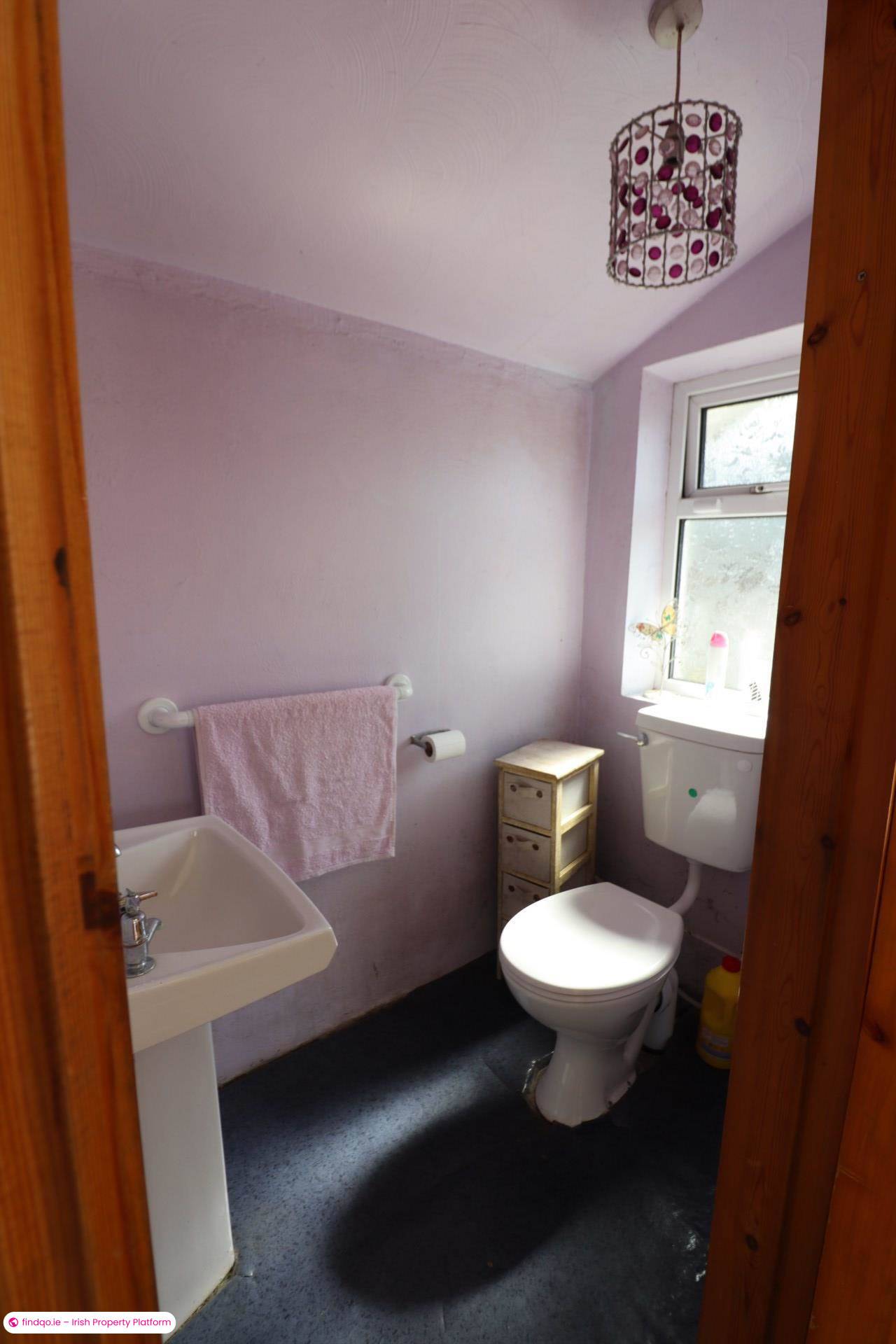 Detached house for Sale in Oranmore, Galway, H91 E198