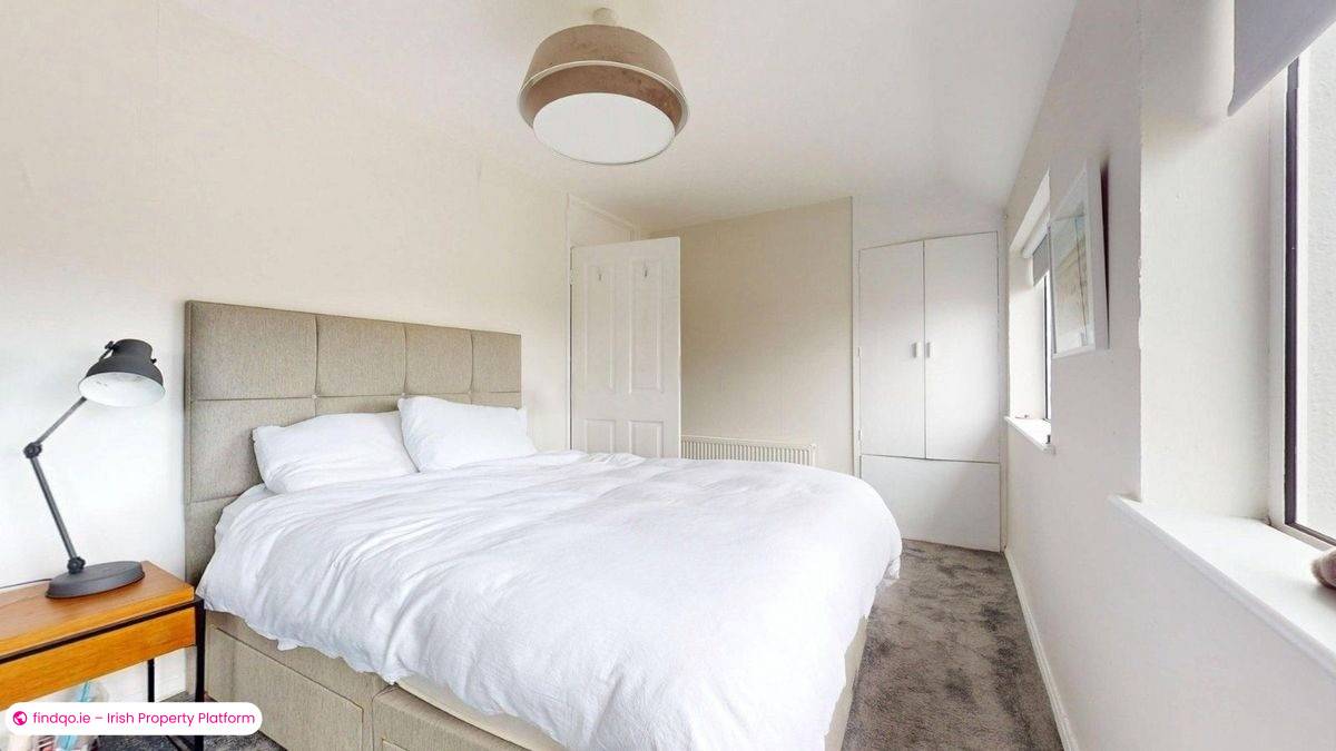 End of terrace house for Sale in Howth, Dublin 13