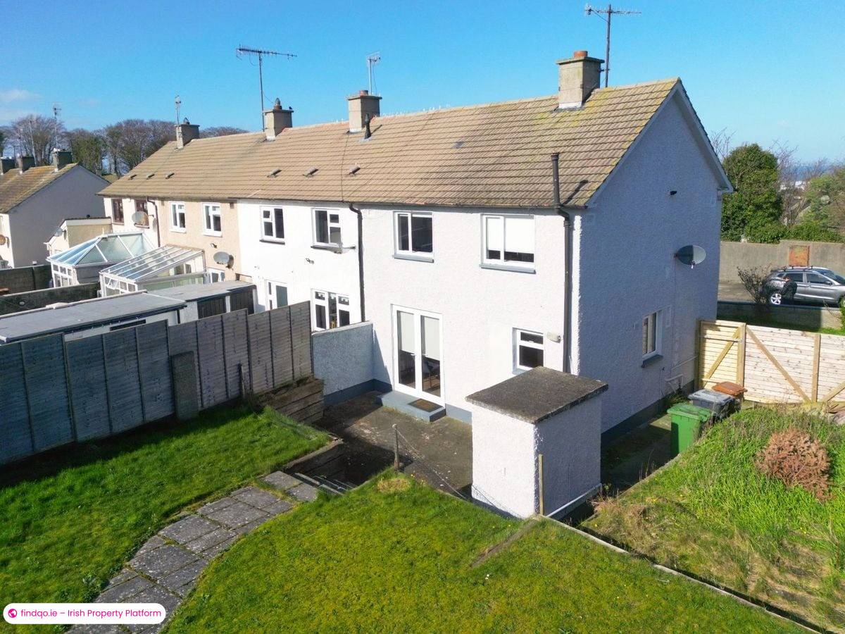 End of terrace house for Sale in Howth, Dublin 13