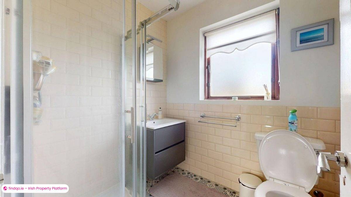 Semi-detached house for Sale in Beaumont, Dublin 9