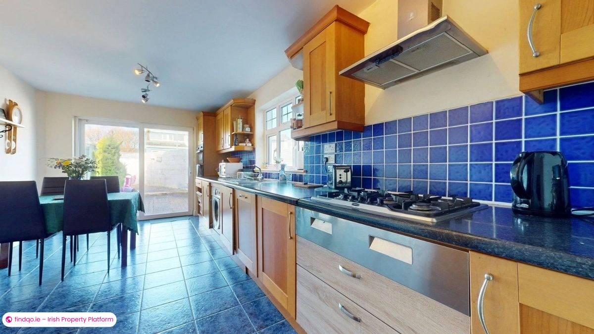 End of terrace house for Sale in Sutton, Dublin 13