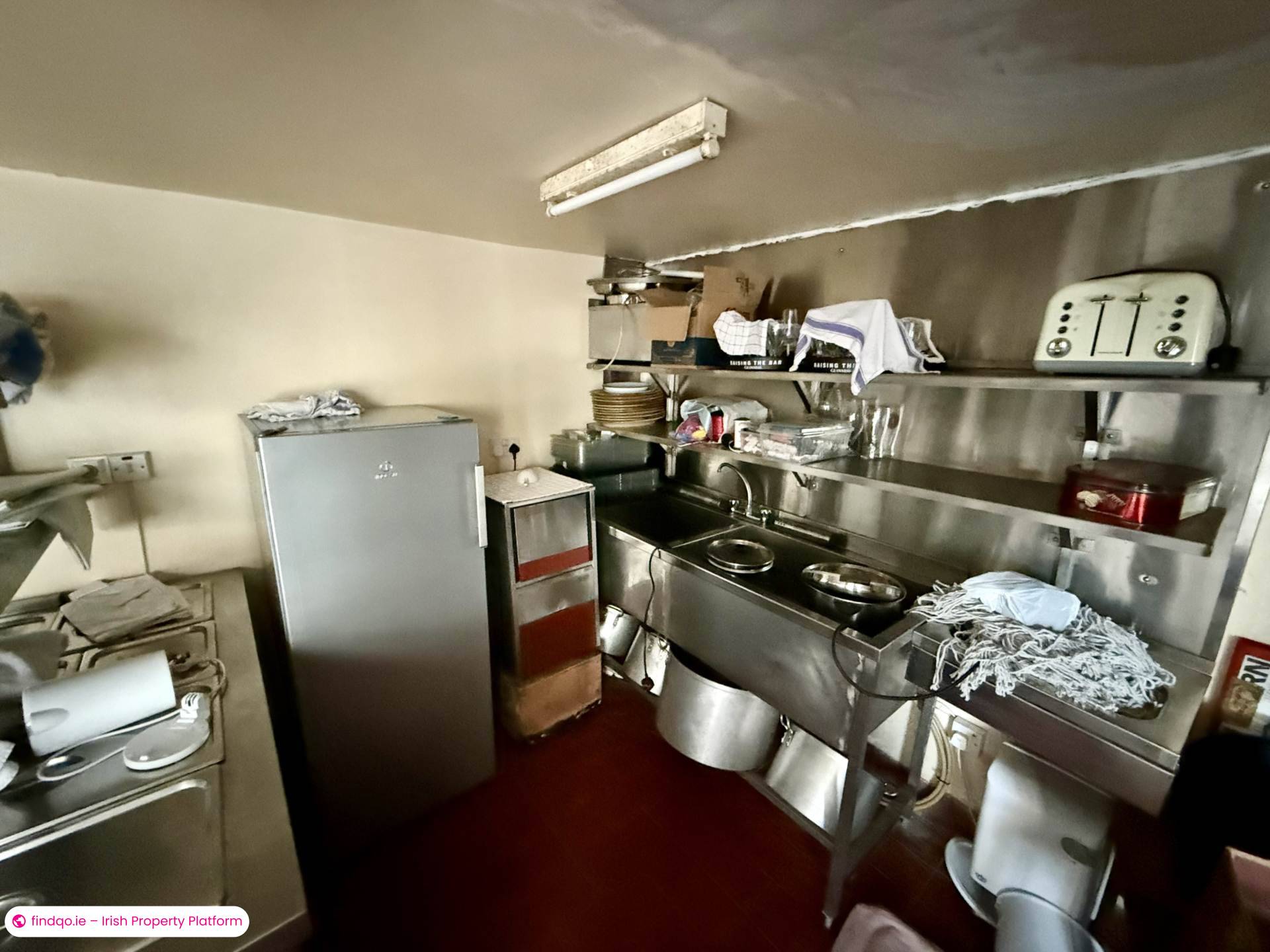 Semi-detached house for Sale in Dunmore, Galway