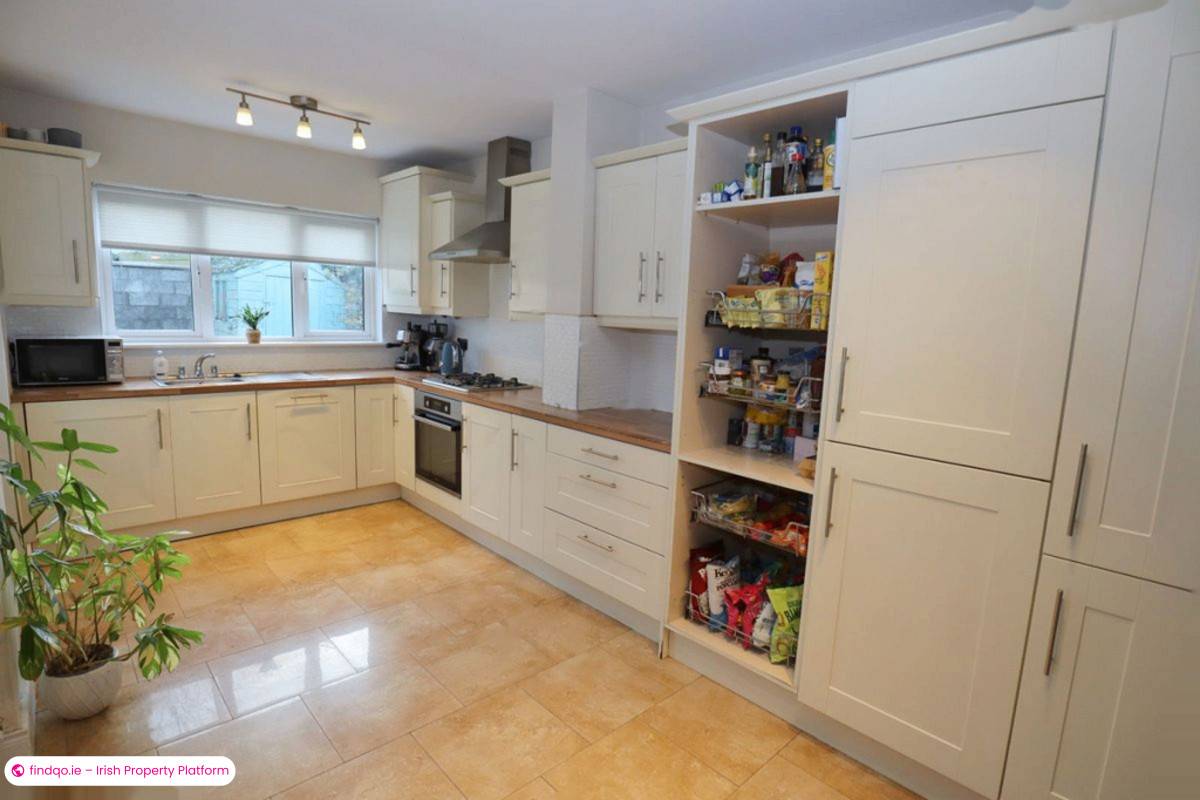 Semi-detached house for Sale in Drogheda, Louth